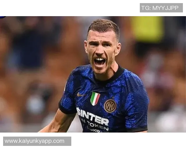 一日蓝黑终生蓝黑国米官方致敬哲科展现忠诚与热爱