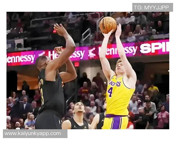 德拉蒙德自信谈三分球表现只要有空位就能轻松命中