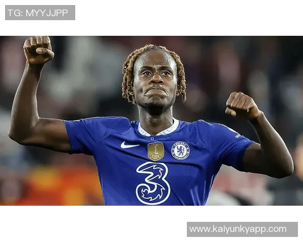 努诺冬窗求援三人西汉姆欲争齐尔克泽对抗罗马