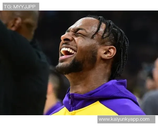 名嘴点评布朗尼实力超越次轮末水平批评利用他打压黑老詹的人应感羞愧